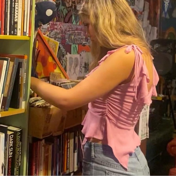 UO Ruffle pink top - Picture 4 of 4